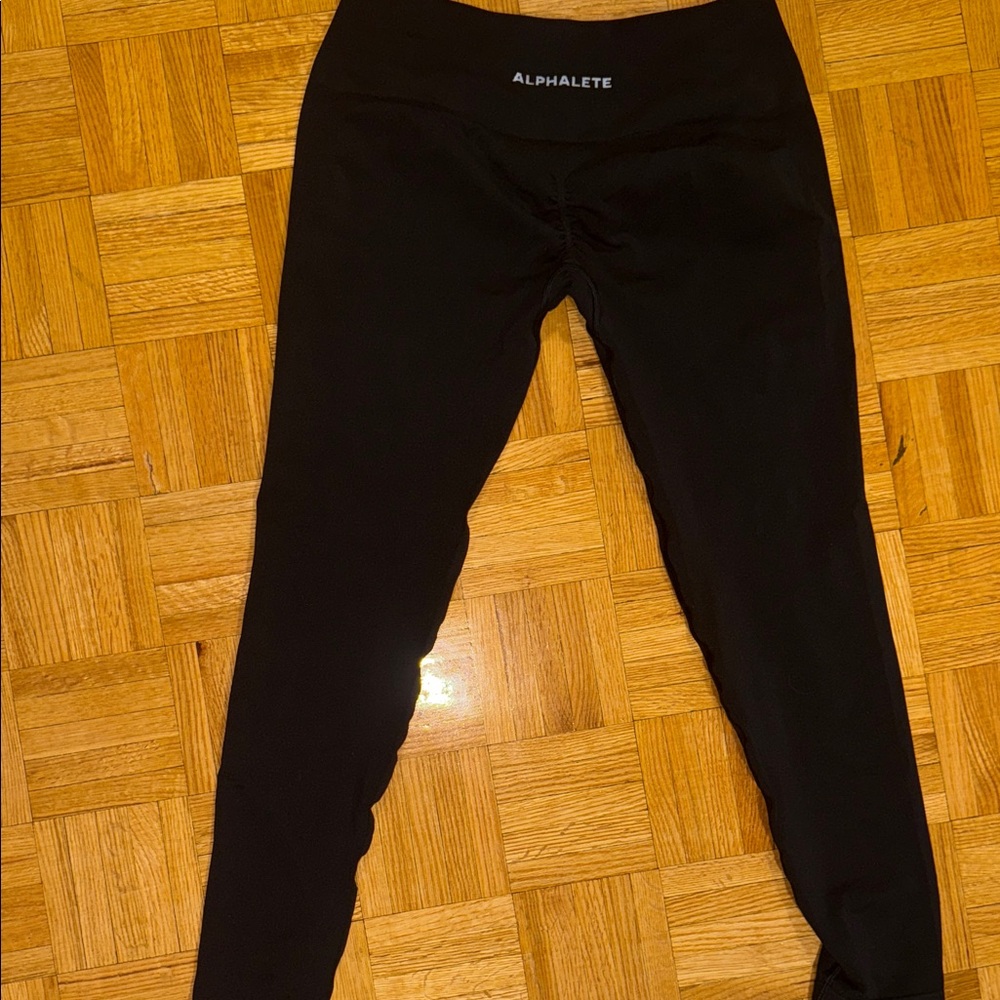 Alphalete Amplify Mid Rise Leggings